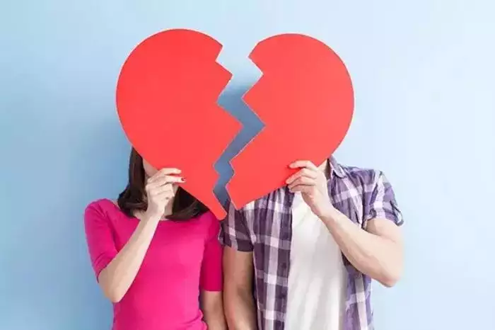 2、我想離婚了心累了:我想離婚了心累了他從來就沒對我好過