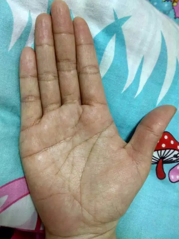 5、算命的說姻緣線斷了:我和男友正熱戀突然吹了,算命的說我們的姻緣線斷了為什麼會這樣