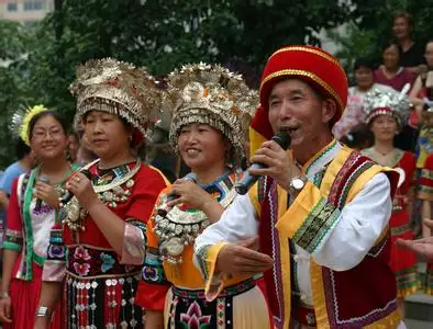 4、重慶彭水結婚配的音樂太好聽了:推薦首結婚用的歌曲