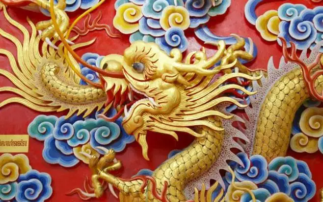 2、年屬龍的財運怎麼樣:年屬龍女一生財運如何