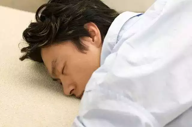 2、45歲每天早上都沒晨勃怎麼辦:早上沒有晨勃的習慣了怎麼辦我才23