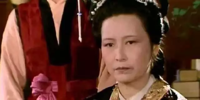 3、邢夫人的侄女婚配工具是誰:紅樓夢裡的人物關係？