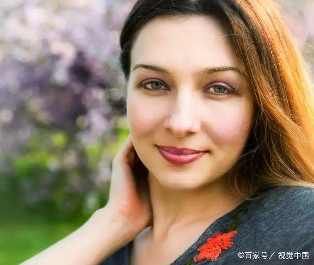 典型的富婆命的生肖女：生肖屬蛇 水瓶座 a血型 女生的性格