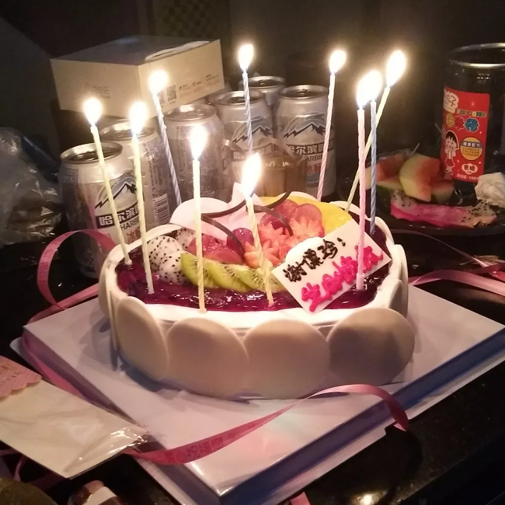 低調有內涵祝自己生日的說說：有內涵的生日祝福說說