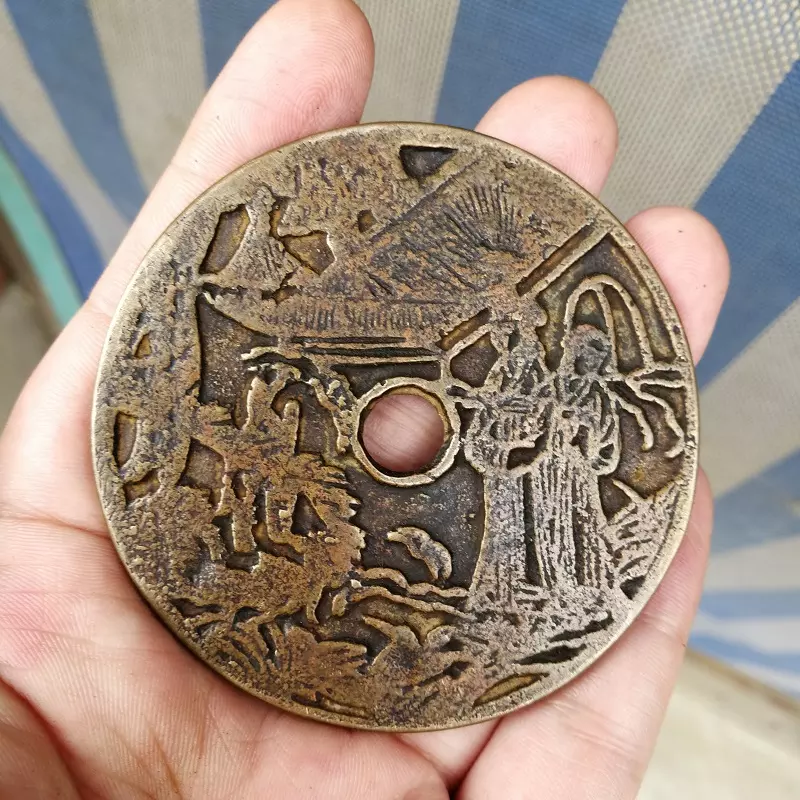 十二屬相的銅錢值錢嗎：請問這個十二生肖銅錢值多少錢？