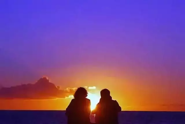 4、婚姻是上天註定的嗎:有人說過婚姻是上天註定的。也是每個人的命。真的嗎