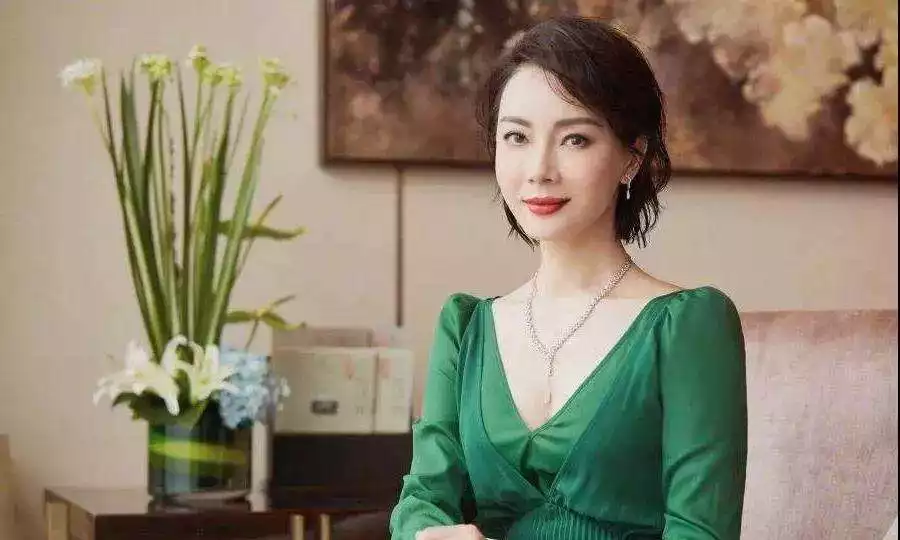 2、夢見前妻子找婚配什麼意思:夢到前妻是咋回事？