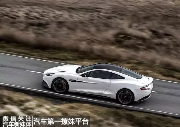 3、運轉手之戀男主開的什麼車:抖音里有一開出租車的只為開罰單是快樂的事是什麼？