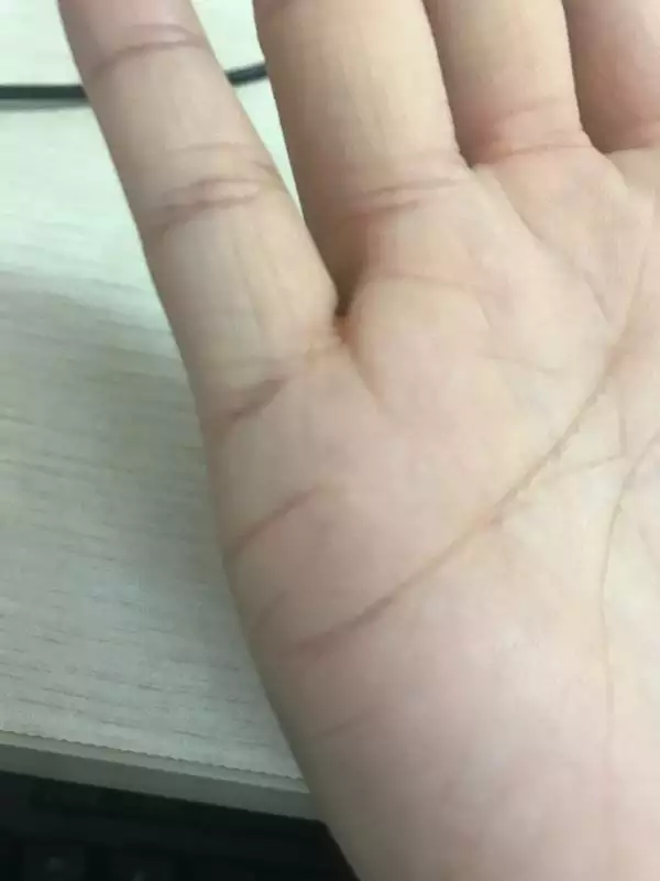 7、婚姻線圖解大全:手相圖解大全女+右手+婚姻線