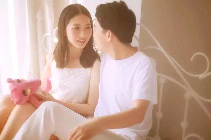 3、老婆比老公大6歲好嗎:老婆的年齡比老公大，這樣好嗎？