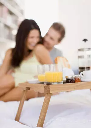 1、男人40是不是沒有需求了:四十左右的男人，大多不能滿是女人，性需求嗎？