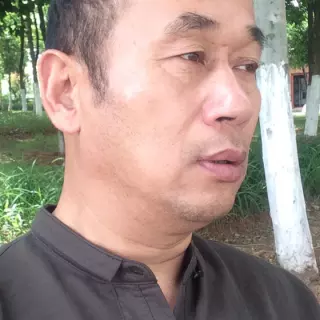 3、五十歲的男子情緒狀態:五十歲的男子的戀愛觀