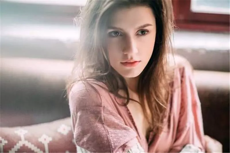 3、一個有家庭的男子在外面找女人為什麼，而且他們伉儷情緒很好!