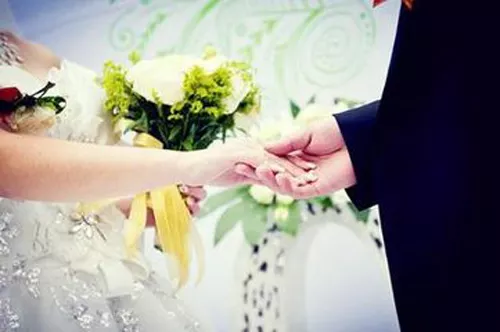 1、天象丁火命和丁火命婚配:丁火命女人碰上寅時生的男子