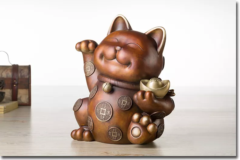 2、招財大牛貓老婆哪畢業的:大號“招財大牛貓”停更，這背後的原因是什麼？