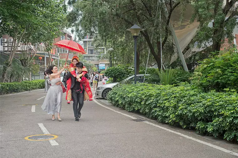 1、結婚下雨大都離婚了:為什麼從結婚前到離婚後感覺自己像是變了一個人？