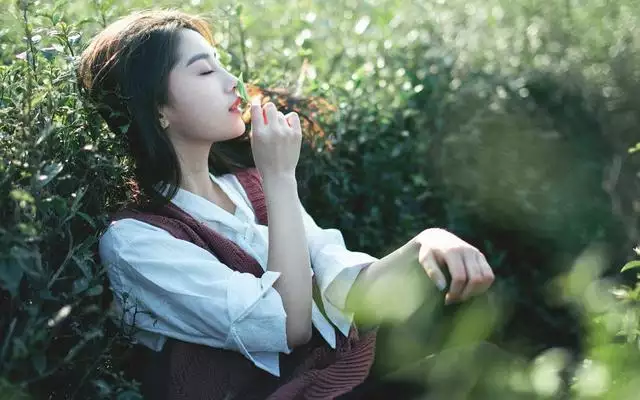 3、女人出軌最明顯的表現是什麼:女人出軌最明顯的表現