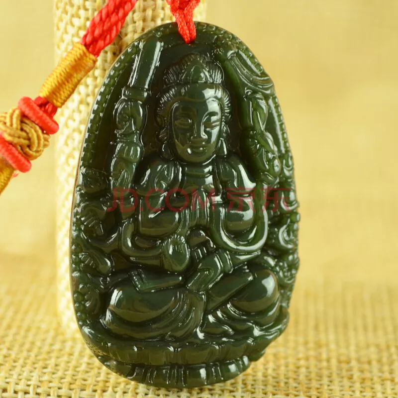 1、屬馬戴什麼玉最合適:屬馬戴玉豬仔的好處?
