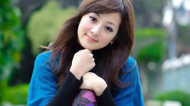 1、88屬龍女人的一生婚姻狀況:屬龍女一生的命運
