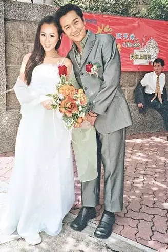 3、四十歲的男子婚配:若何和一個四十歲的男子戀愛？