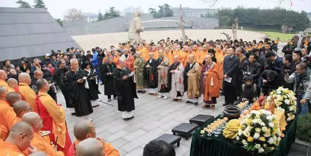 4、老人去世了，過幾天就是五七了，五七有什麼意義嗎？？？是晚上弄還是？