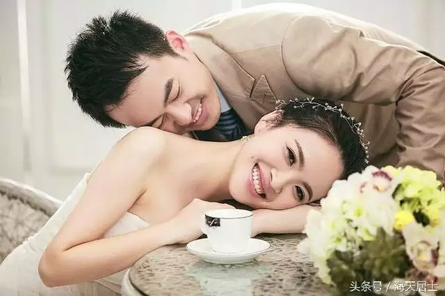 3、請指點,我是不是命中註定婚姻不順,有二婚的命?我和這個人在一起會如何?我們能行嗎?
