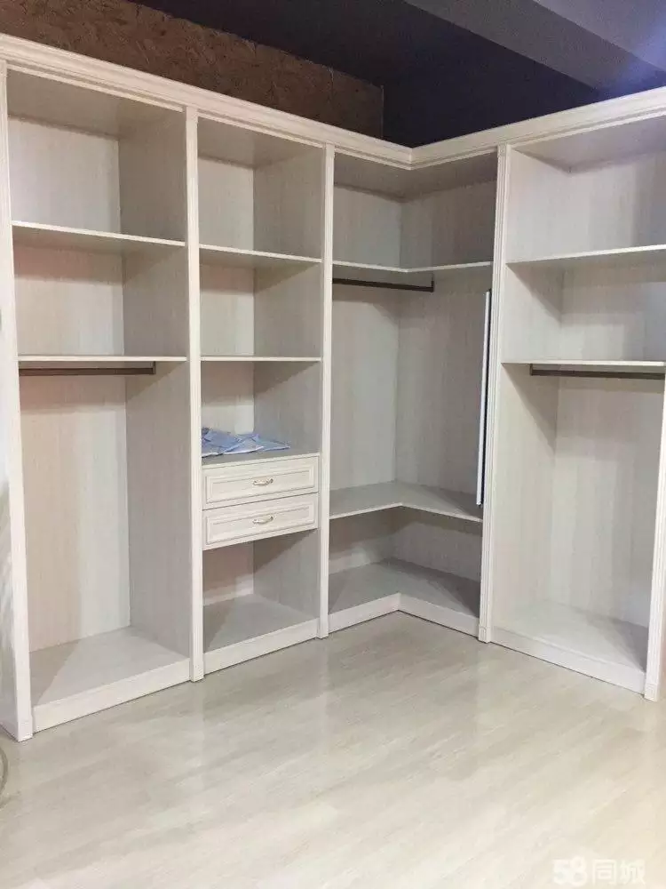 2、家裡準備翻新一下，打算做全屋定製，看他們說兔寶寶挺好的，請問一下兔寶寶全屋定製好不好？