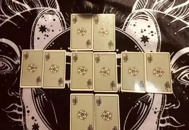 10、占卜近期感情:占卜：最近的感情與人際關係會有怎樣的變化