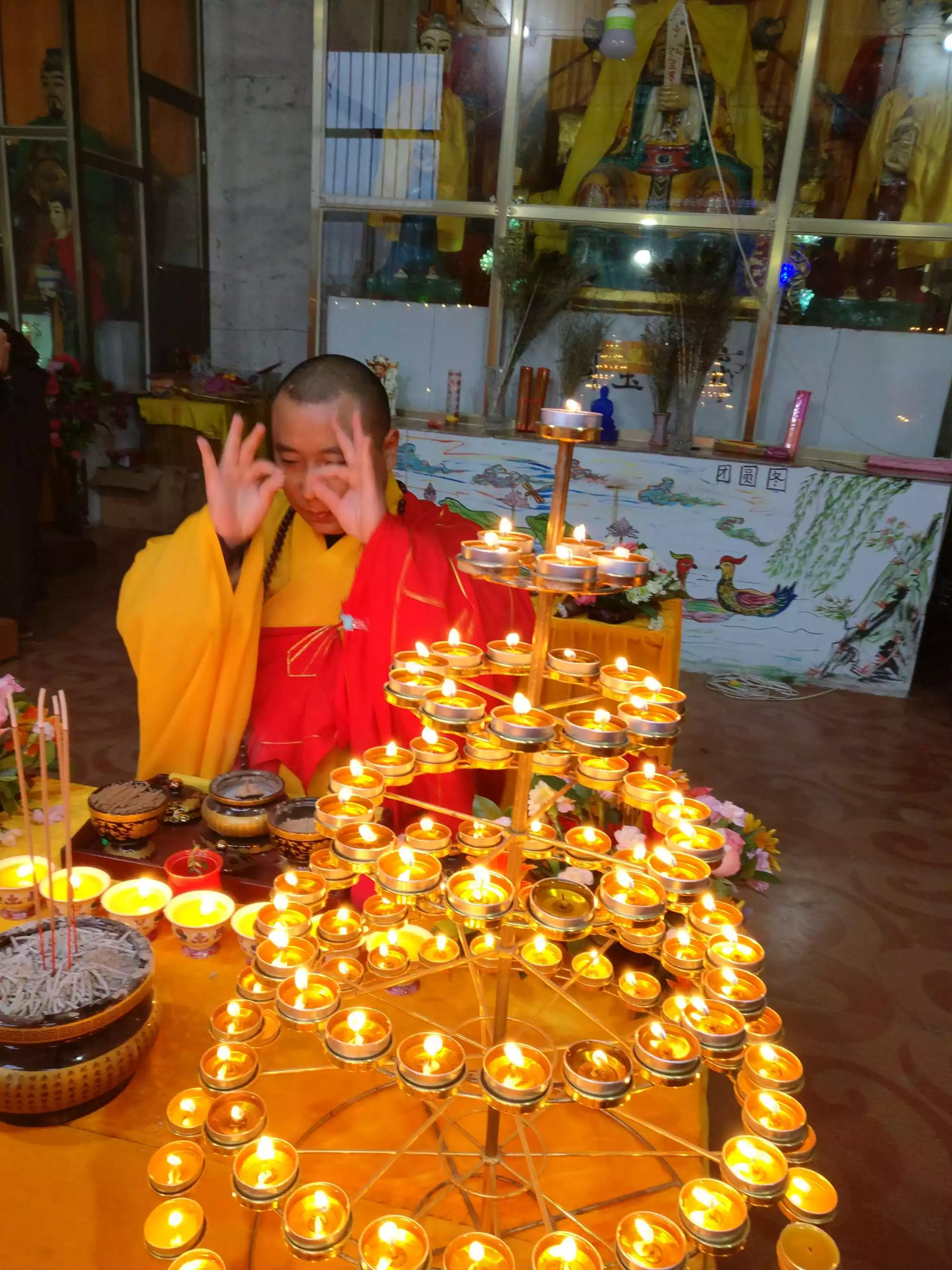 你們相信嗎？就是、報應…來阿、給我舉些例子，回答的好加分…