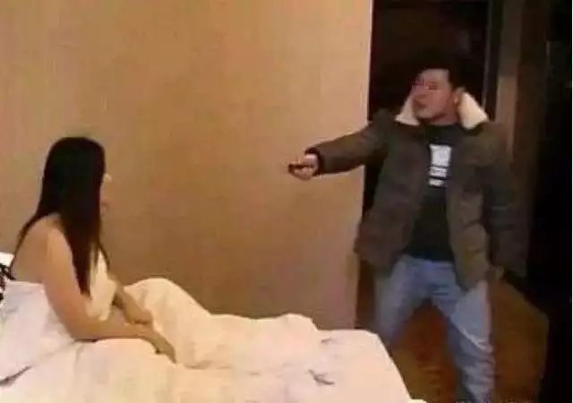 7、現在的男子是不是有許多都找小三:我感受現在的男子都市找小三，你們以為呢？