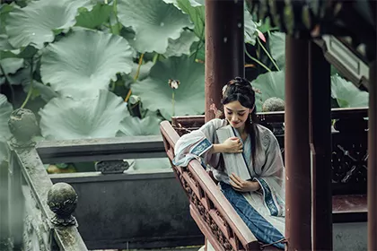 5、六七年男水命七年女金命婚配好嗎:女的是金命男的是水命好嗎？