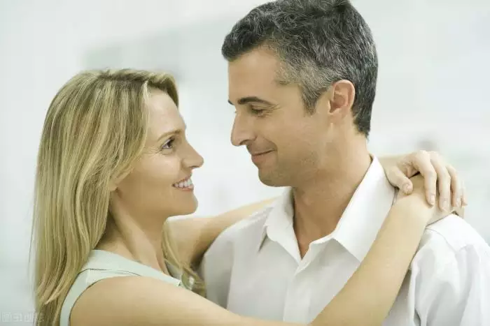 8、兩個已婚人發生婚外情在一起6年多，兩人另有了一個配合的孩子，由於矛盾鬧僵分手了，他們能徹底了斷嗎？