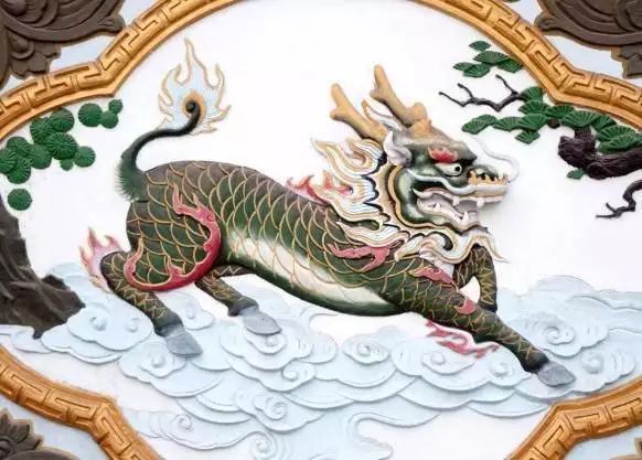 年屬龍婚配哪個屬相最好：76年的龍男的婚姻配什麼屬相好