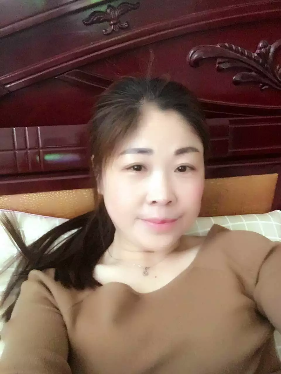 7、40歲女情人一個月給多少錢正常:找個情人一般一個月給多少錢啊?