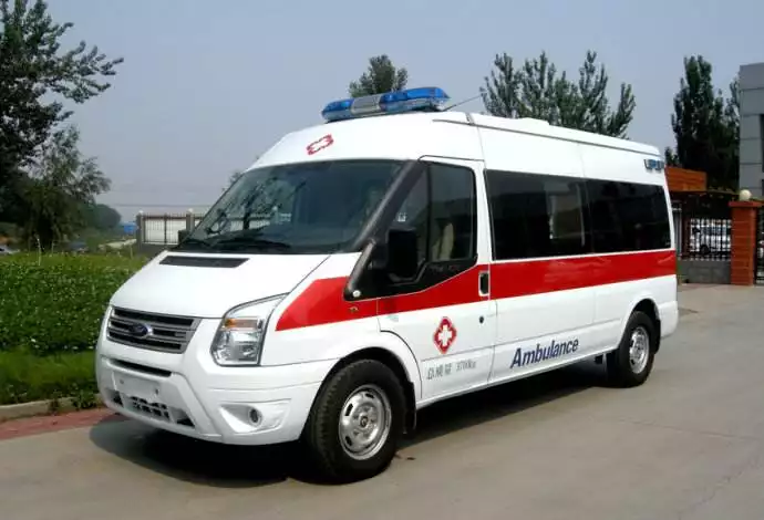 4、專業接送病人服務車:哈爾濱接送病人的車怎麼聯繫