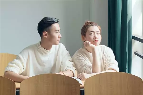 1、卜易居婚配:幫忙算命