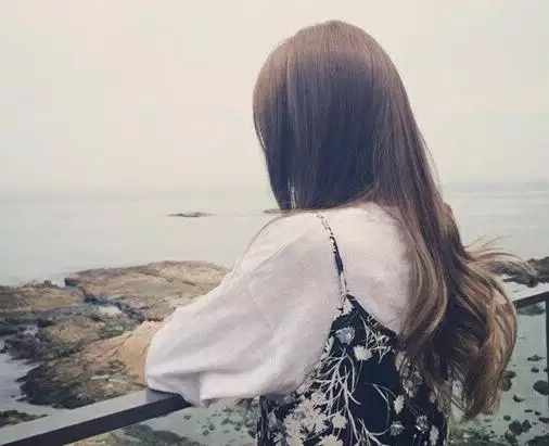 微信昵稱大全女生優雅：女人微信優雅昵稱有哪些？