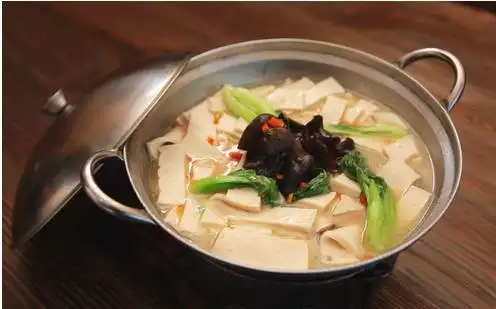 2、家庭請客必備20道一菜:請客吃飯點幾個菜有講究嗎？