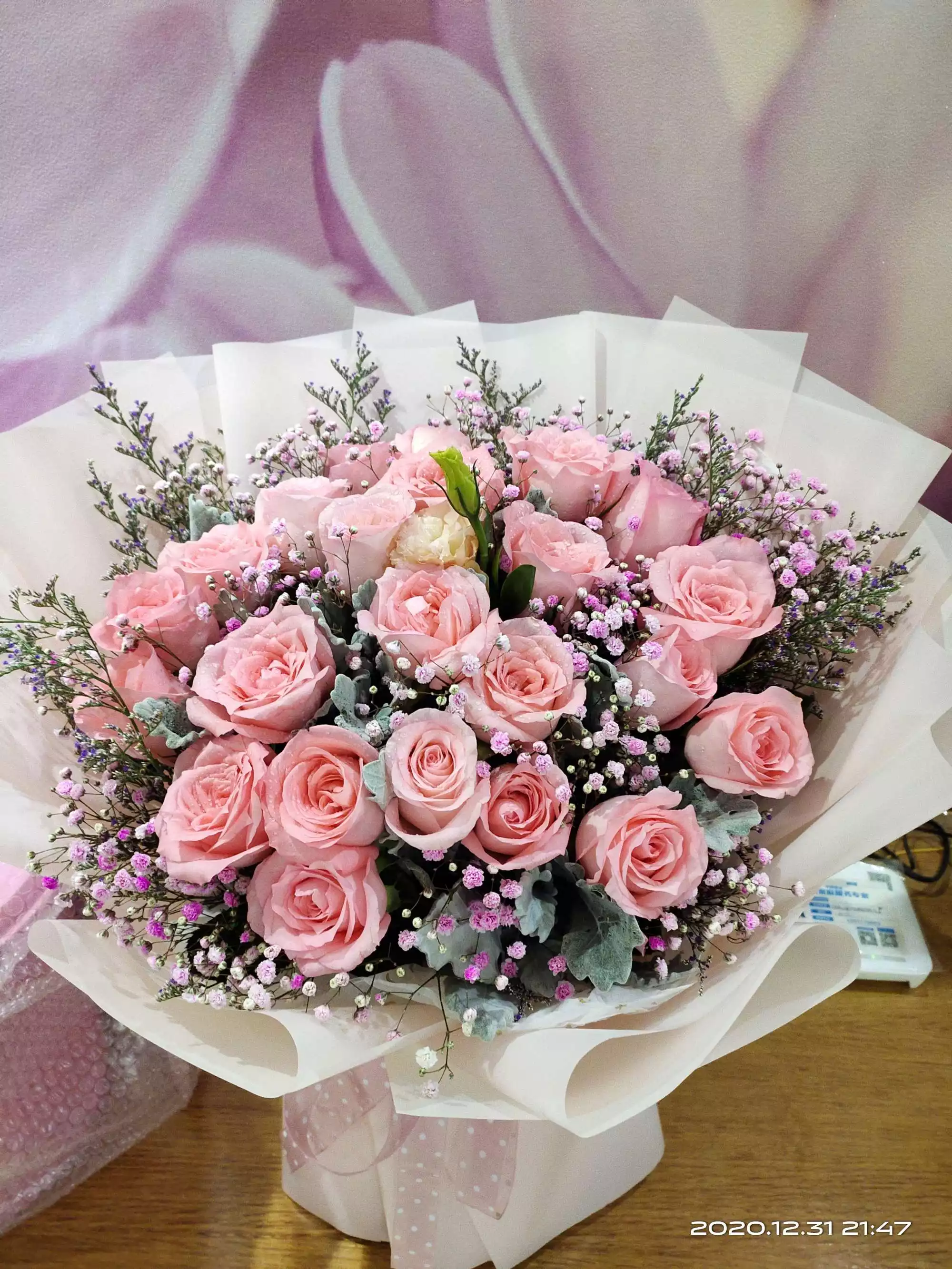 1、年12月初九結婚,現在年12月初九是結婚五周年紀念日嗎？