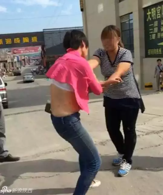 3、男人做小三叫什麼:男生的第三者叫什麼名字啊