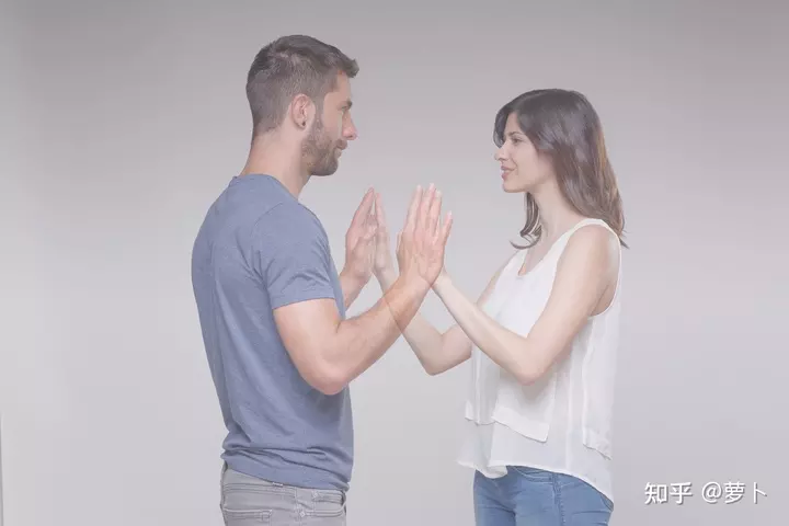 4、男人有第三者的表現:男人有第三者什麼表現