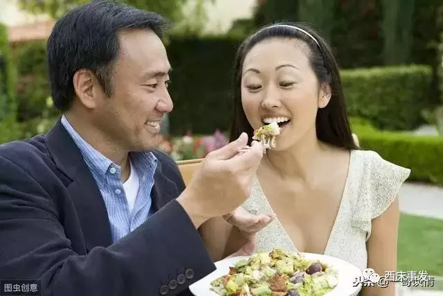 1、男人外邊有人回家還會和老婆么:一個男人在外面碰了別的女人,回家還能碰老婆嗎