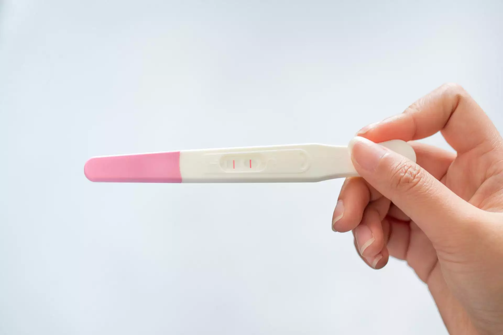 驗孕棒一深一淺是否懷孕：驗孕棒一深一淺 這樣是什麼意思