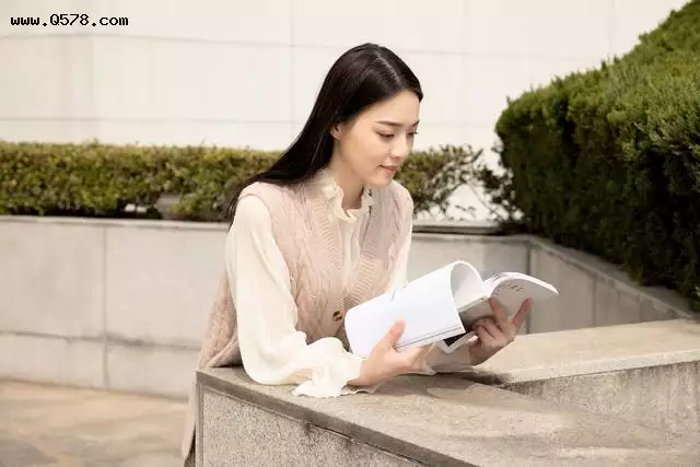 5、已婚男人對小姑娘的想法:已婚男人怎麼追小姑娘