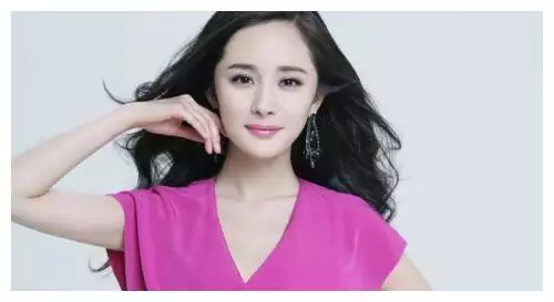 2、中國女明星顏值排行榜前名:中國大美女明星排行榜