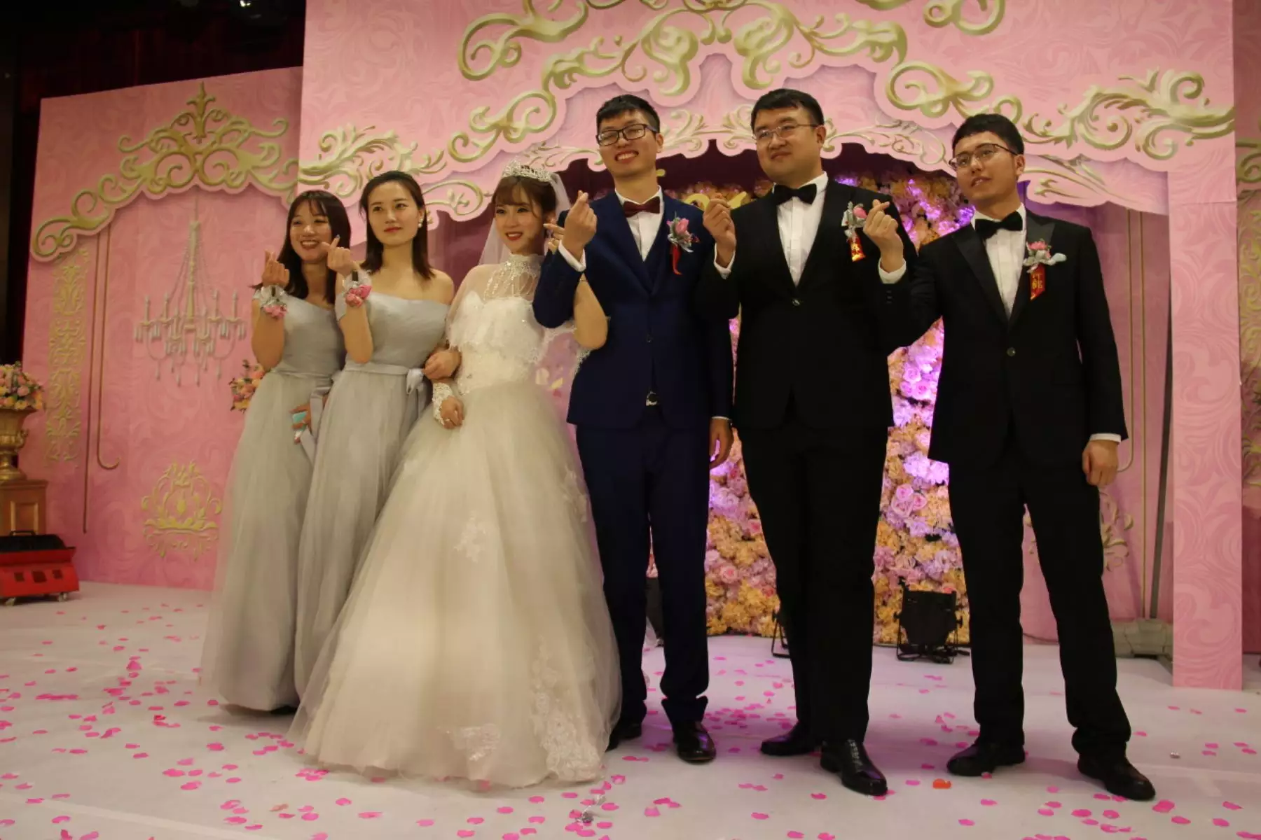 牛和龍結婚要什麼屬相的伴娘伴郎：新娘屬龍新郎屬牛選什麼伴娘伴郎