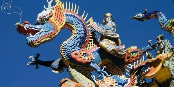 虎前虎後龍中央的屬相：虎前虎後龍中央，是什麼生肖？