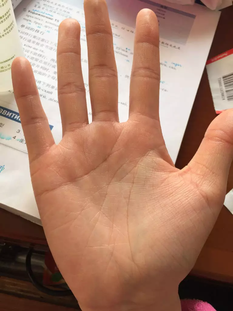 3、簡單手相測試掃一掃免費:手相掃一掃測試法