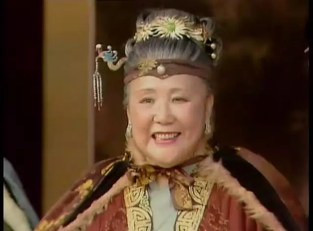 3、紅樓夢當中的下人婚配:《紅樓夢》中主要人物之間的關係是怎麼的？