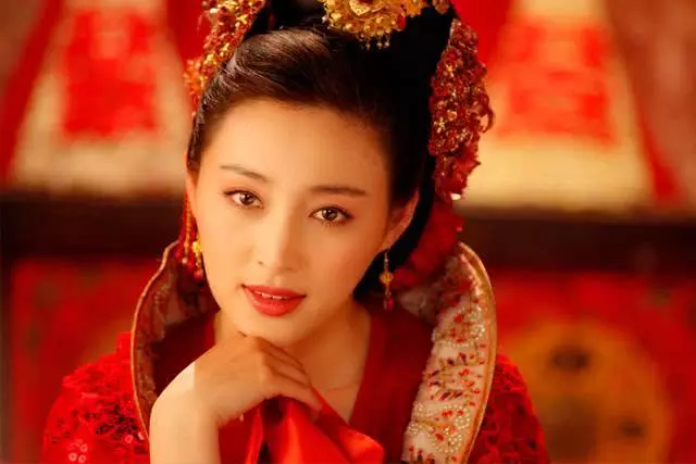 6、今生是上輩子做錯了什麼:寧娶，不娶生妻，其中的生妻指的是什麼人？